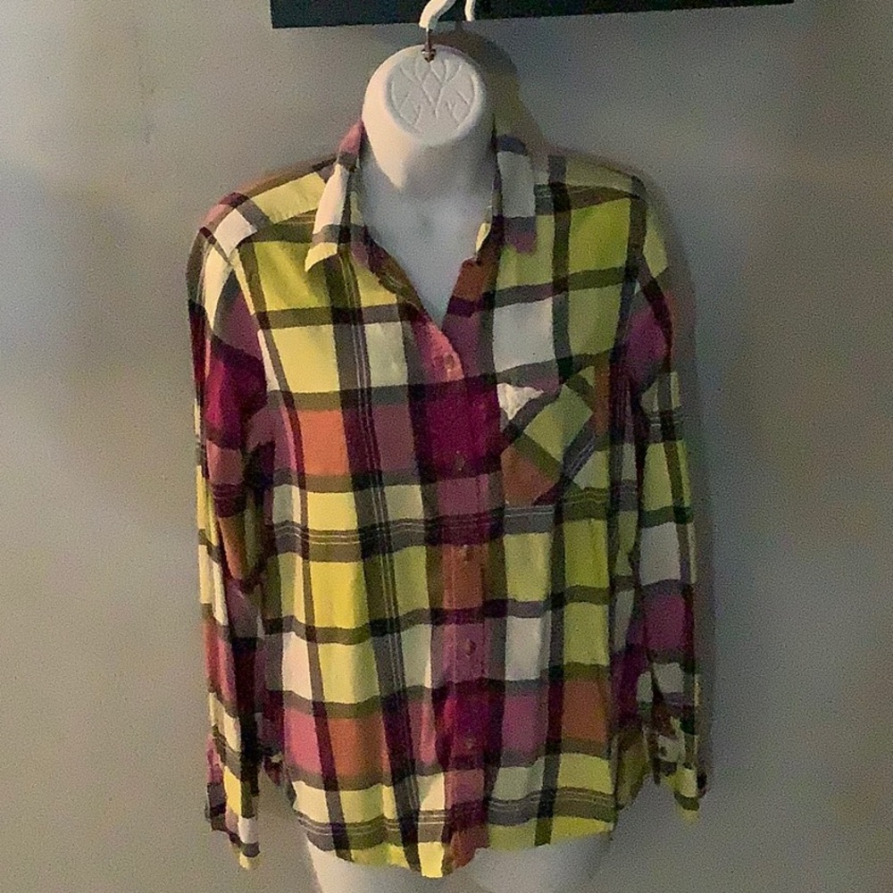 Flannel button up yellow and pink American eagle